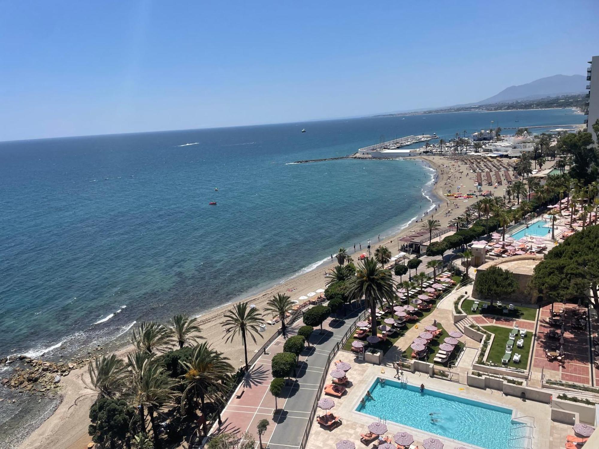 Marbella Centre Beachfront & Pool Exterior foto